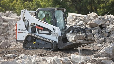 bobcat skid steer 4k wallpaper